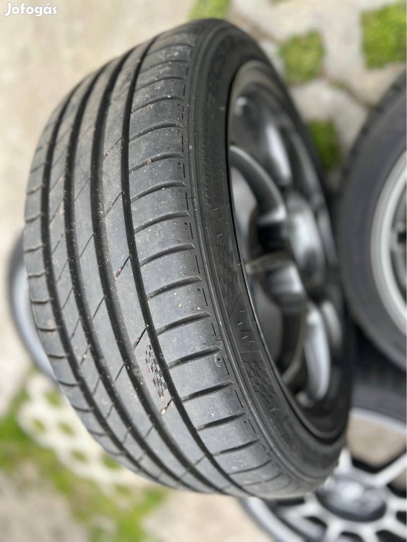 205/40R17 Kumho nyári 4db újszerű 205/40 R17