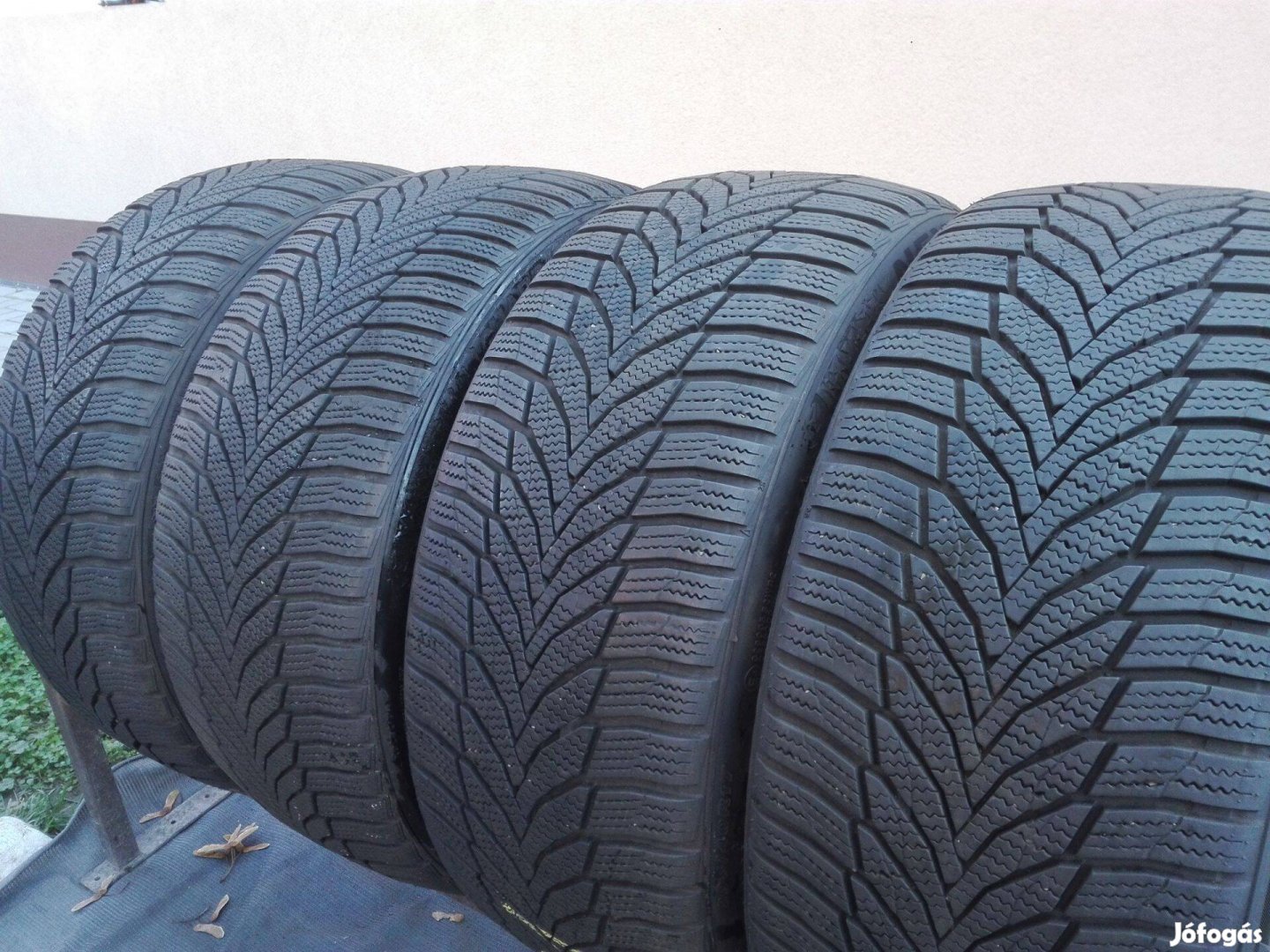 205/40R17 Nexen téli gumi garnitúra 205/40 r17