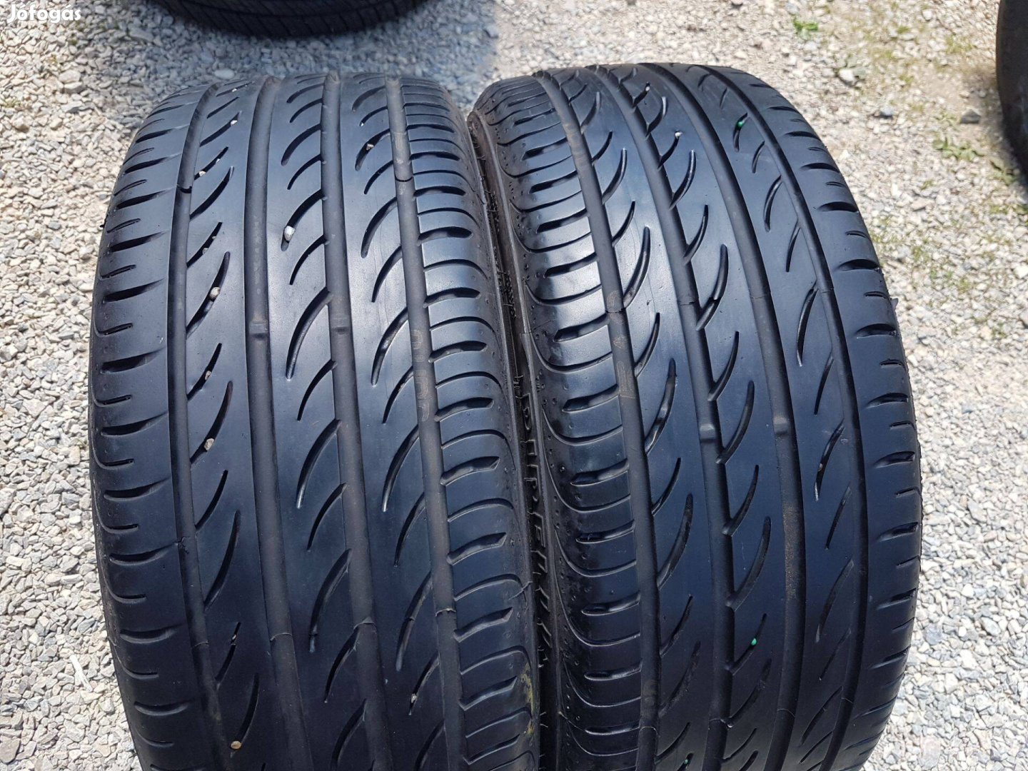 205/40 R17 nyári gumi 2db Pirelli DOT2019