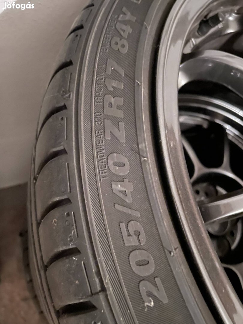 205/40 r17 Kumho ujszeru 