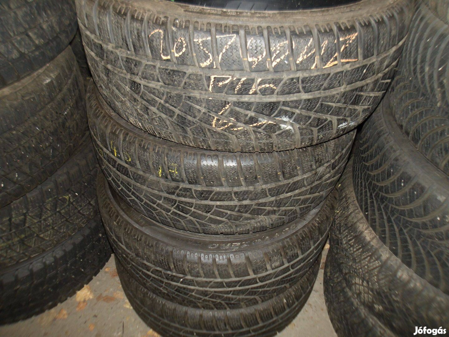 205/40r17 Pirelli téli gumi ajándék szereléssel