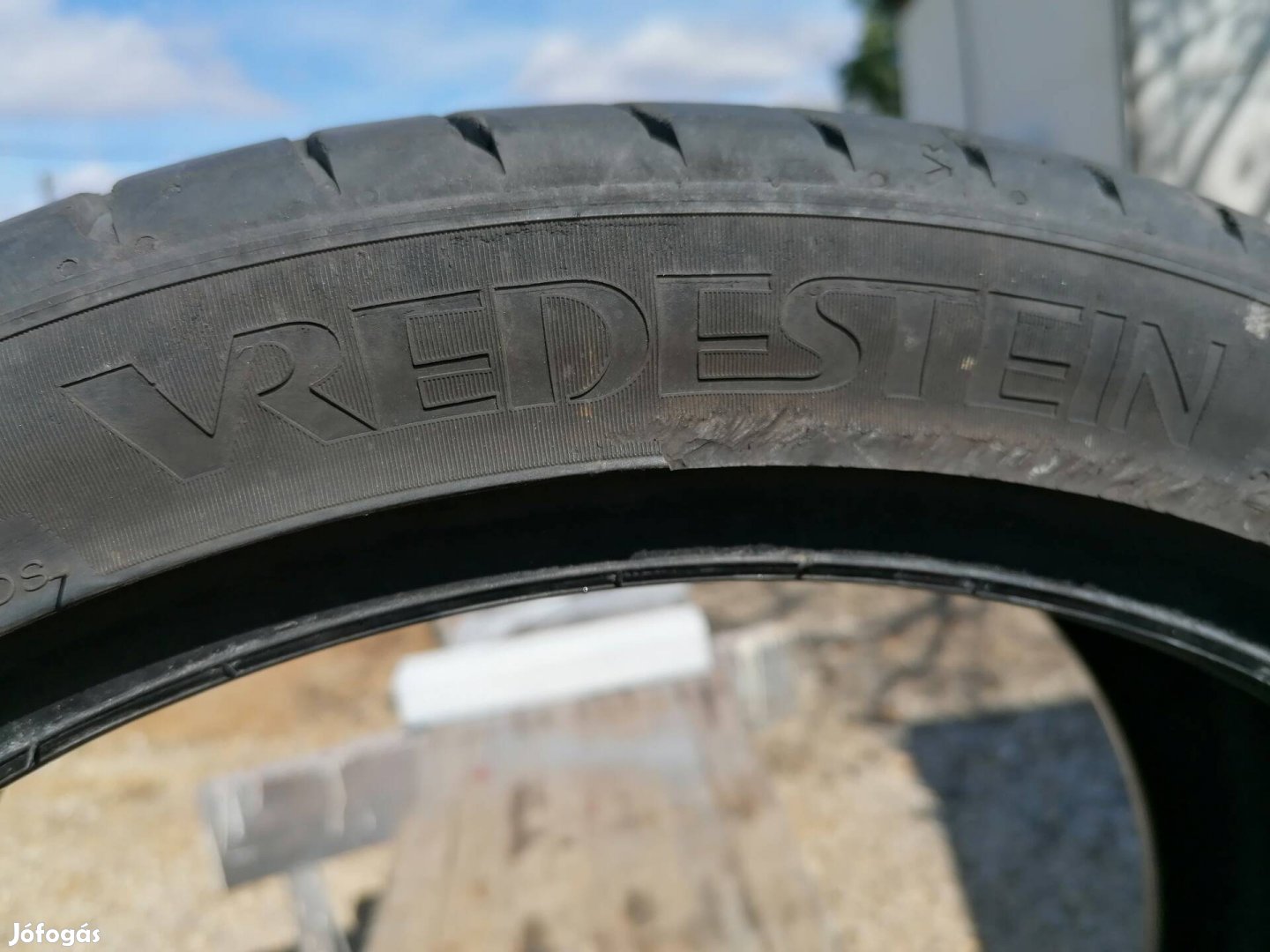205/40r17 coll méretű, 3db nyárigumi 