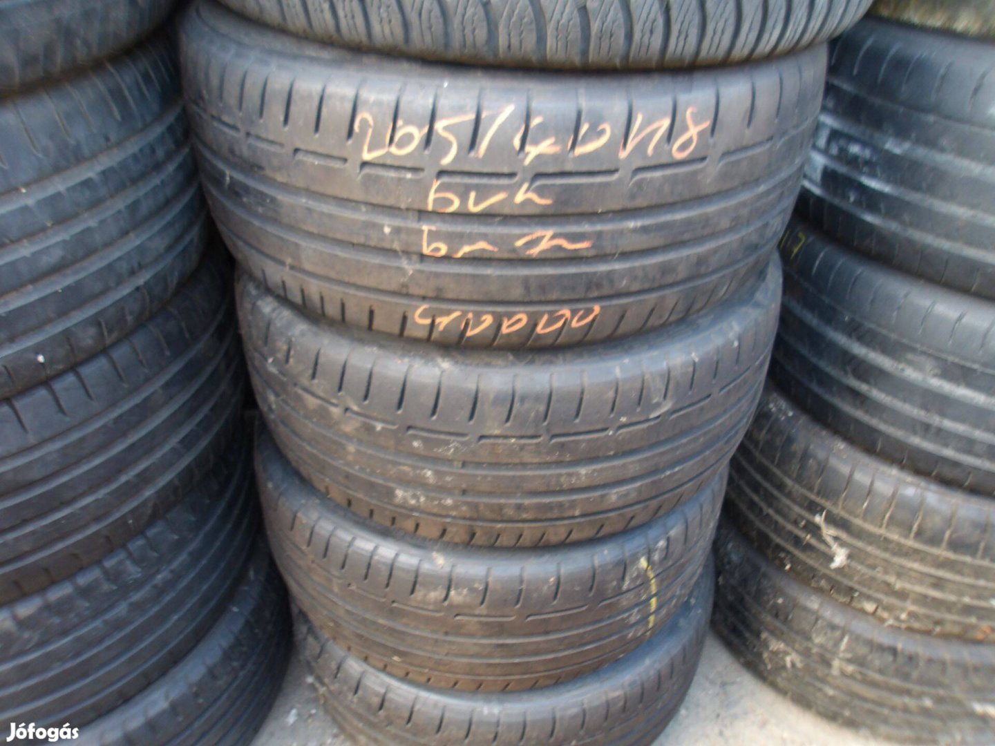 205/40r18 Dunlop nyári gumi ajándék szereléssel