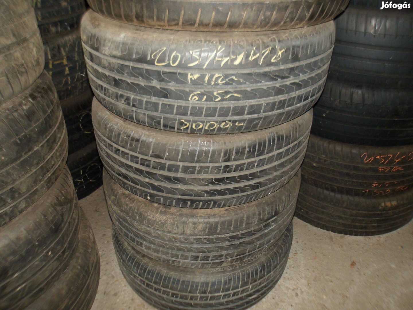 205/40r18 Pirelli nyári gumi ajándék szereléssel