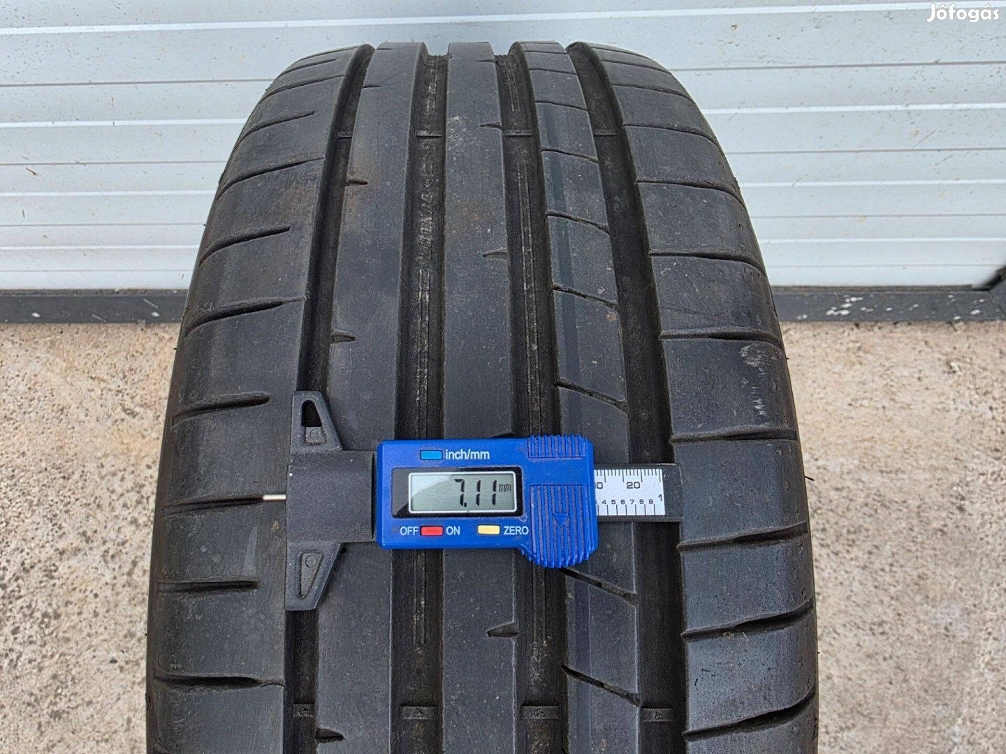 205/45R17 Dunlop gumi 2db teljesen újszerű állapotban eladó!