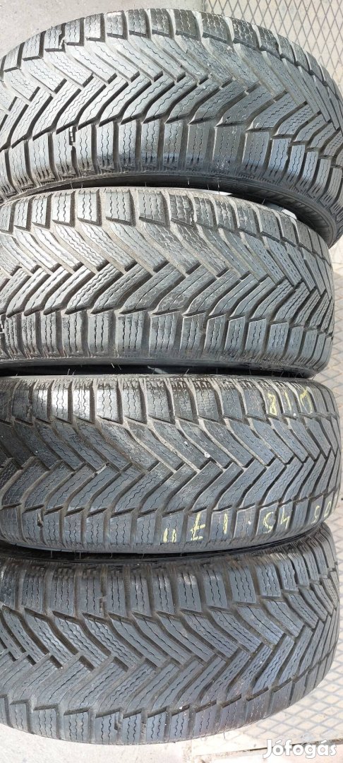 205/45R17" Michelin Alpin 