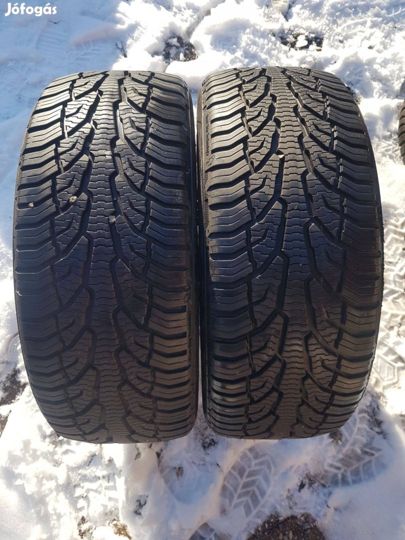 205/45 R16 négyévszak gumi 2db Uniroyal DOT2023