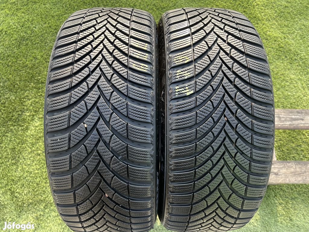 205/45 R17 Semperit Speed-Grip 5 téli gumi 7mm