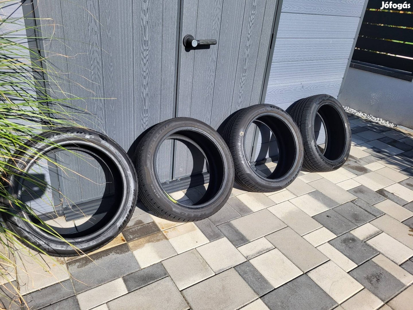 205/45 R17 újszerű nyári gumi garnitúra 4 db 
