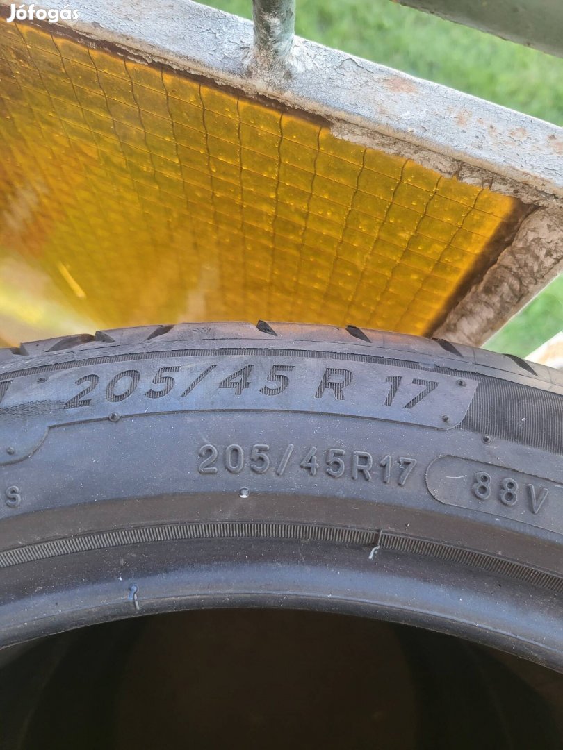 205 45 r17 nyári
