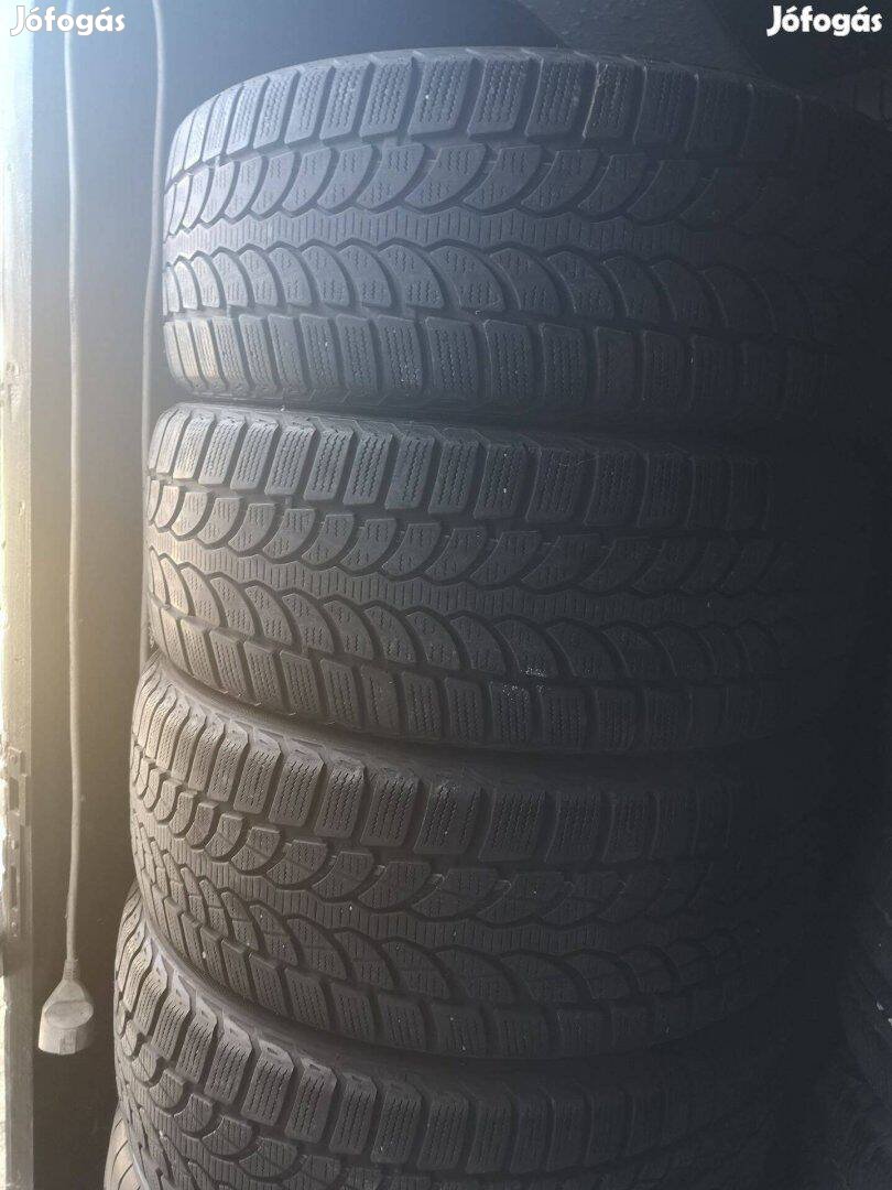 205/50R17 Bridgestone téligumik