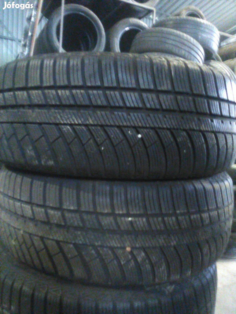 205 50 17 Roadstone
