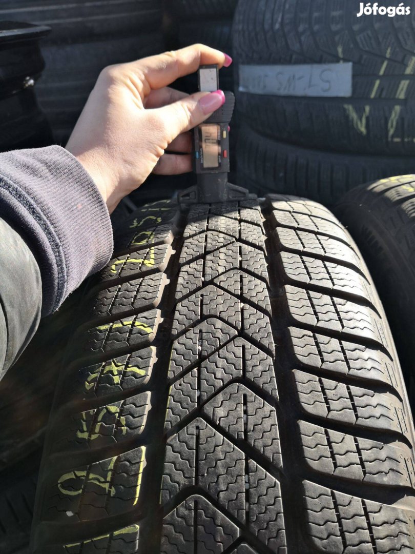 205/50 R17 Pirelli téli gumi 80000ft a 4db/260/