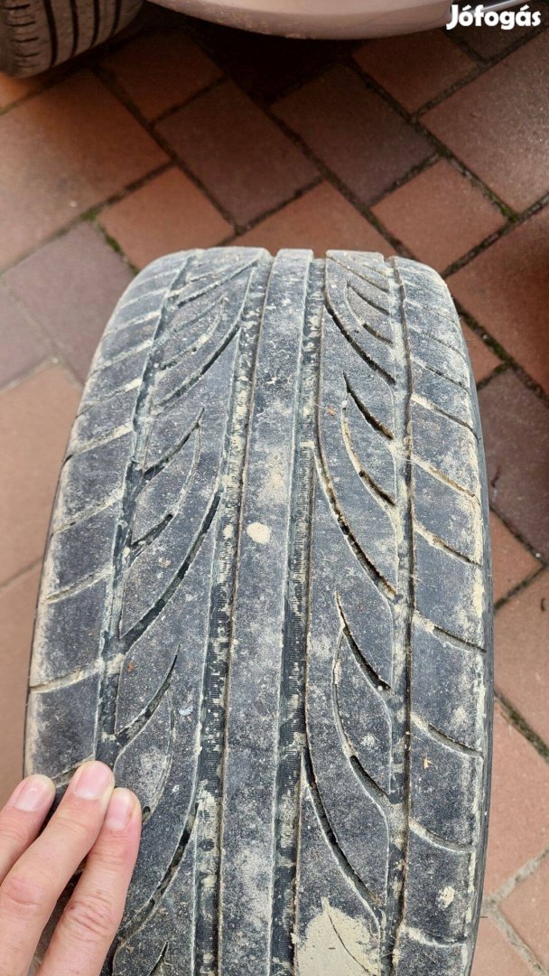 205/50 R 16-os nyári gumi, Celica stb