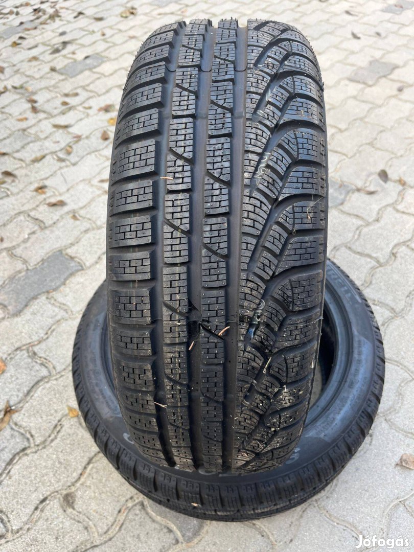 205/50 r17 Pirelli Sottozero winter240 téli gumi