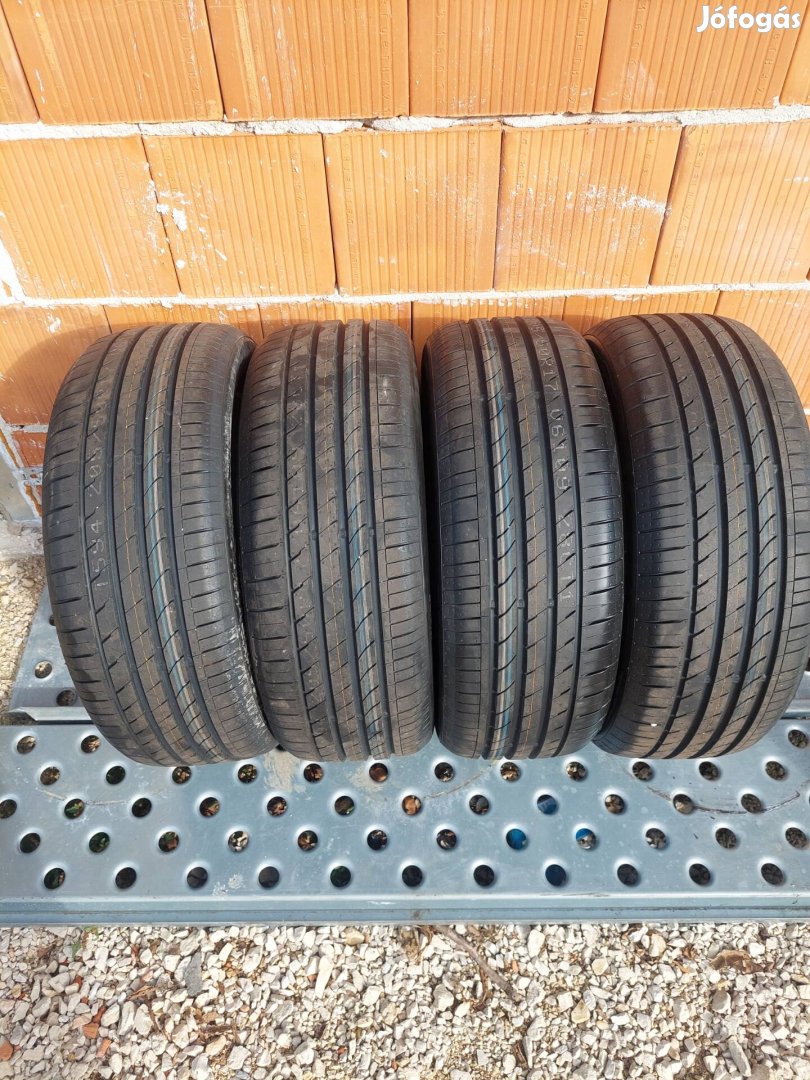 205/50r17 Uj nexen nyarigarnitura