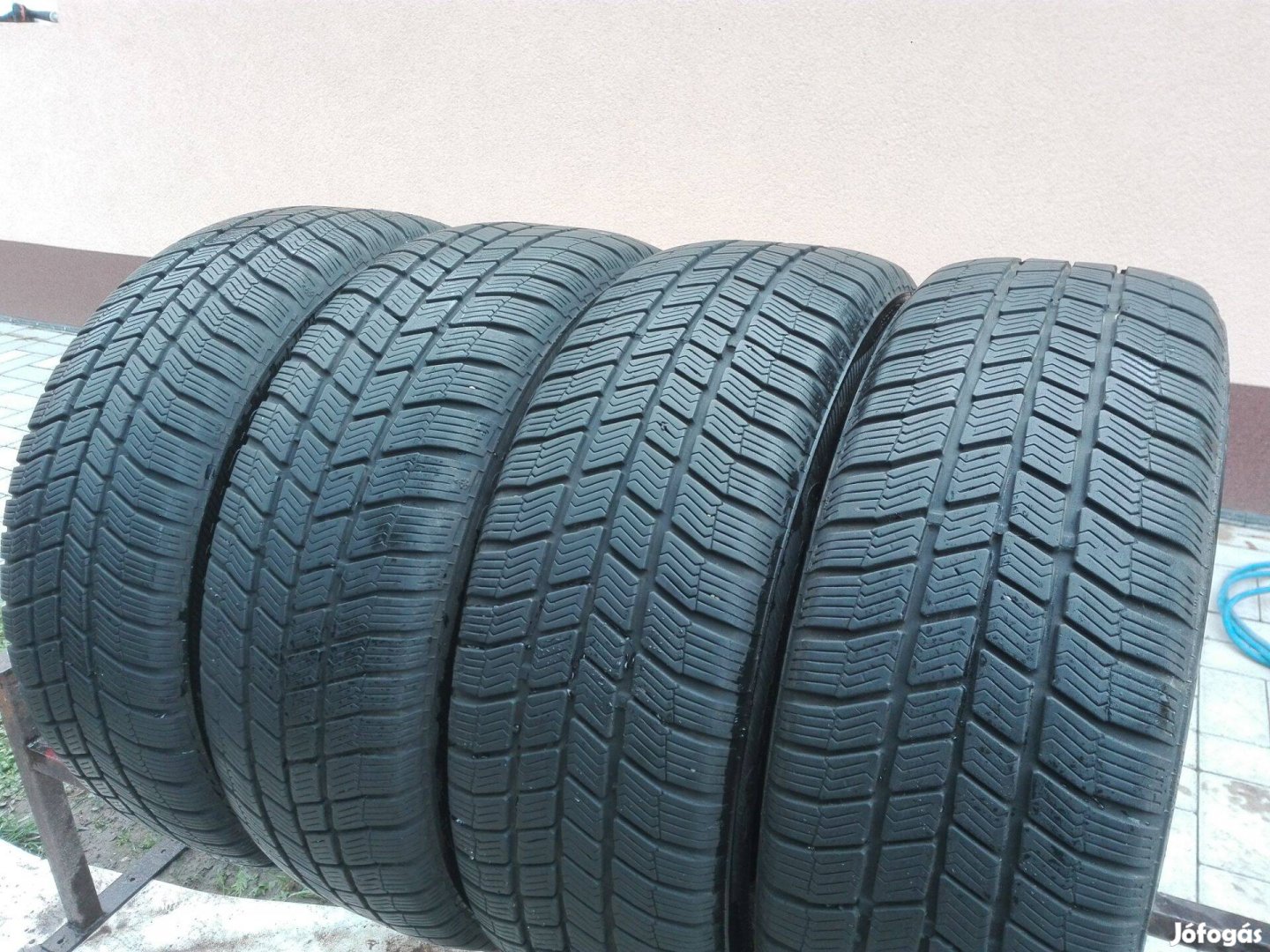 205/55R16 Barum téli gumi garnitúra 205/55 r16