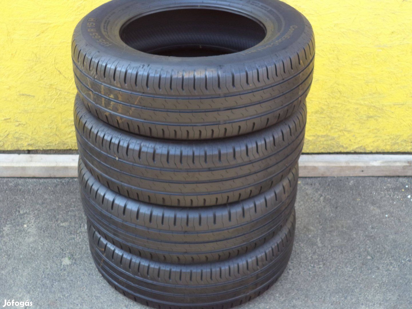 205/55R16 Continental Nyári Gumi
