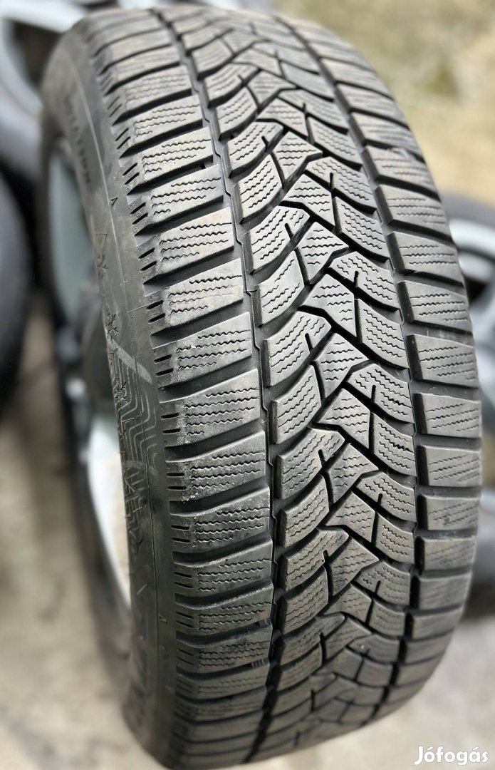 205/55R16 Dunlop téli 4db, 205/55 R16