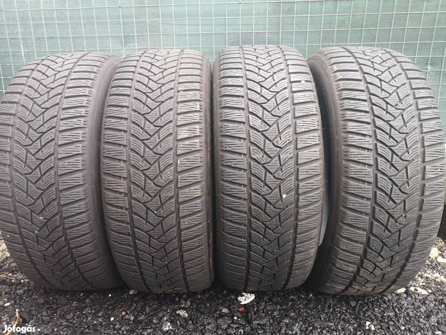 205/55R16 Dunlop wintersport téligumik