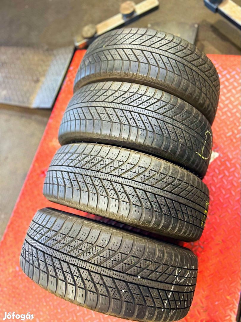 205/55R16 Good Year 4évszak téli-nyári 205/55 R16