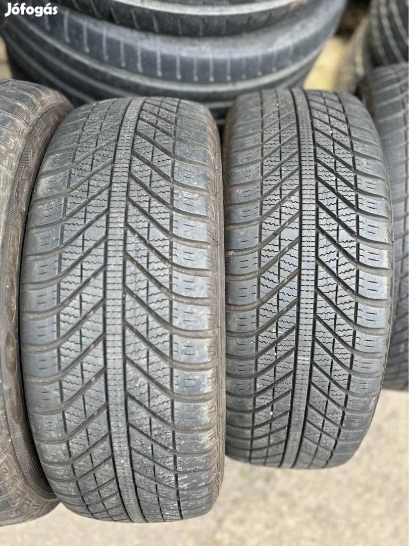 205/55R16 Good Year 4évszak téli-nyári 205/55 R16