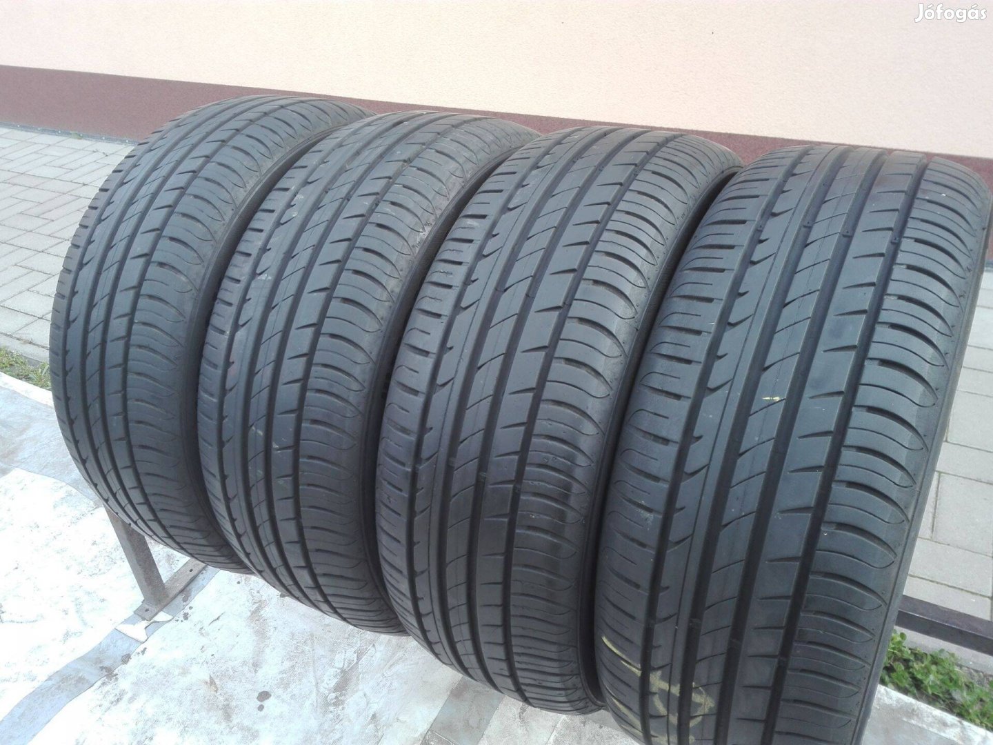 205/55R16 Hankook nyári gumi garnitúra 205/55 r16