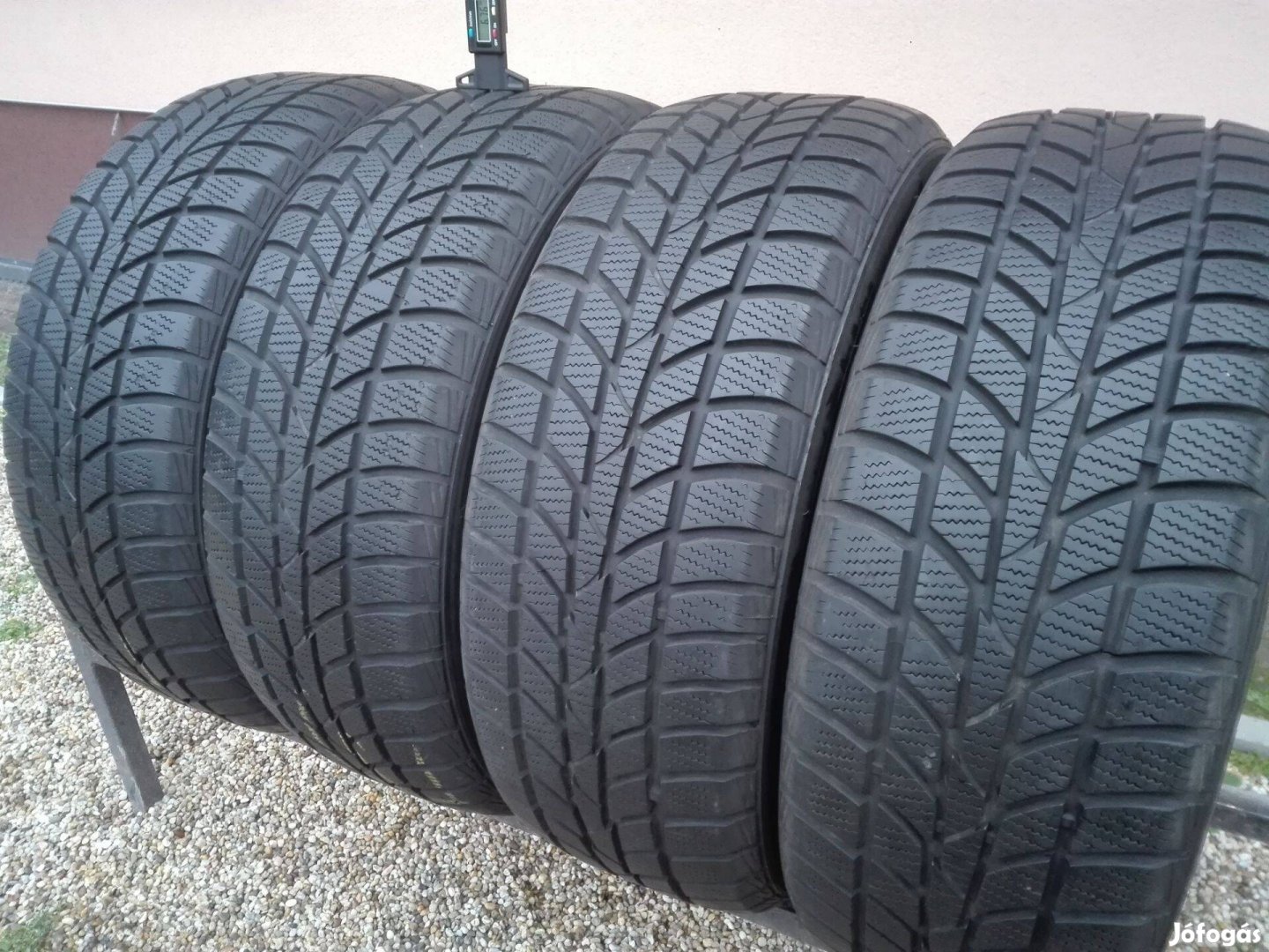 205/55R16 Hankook téli gumi garnitúra 205/55 r16