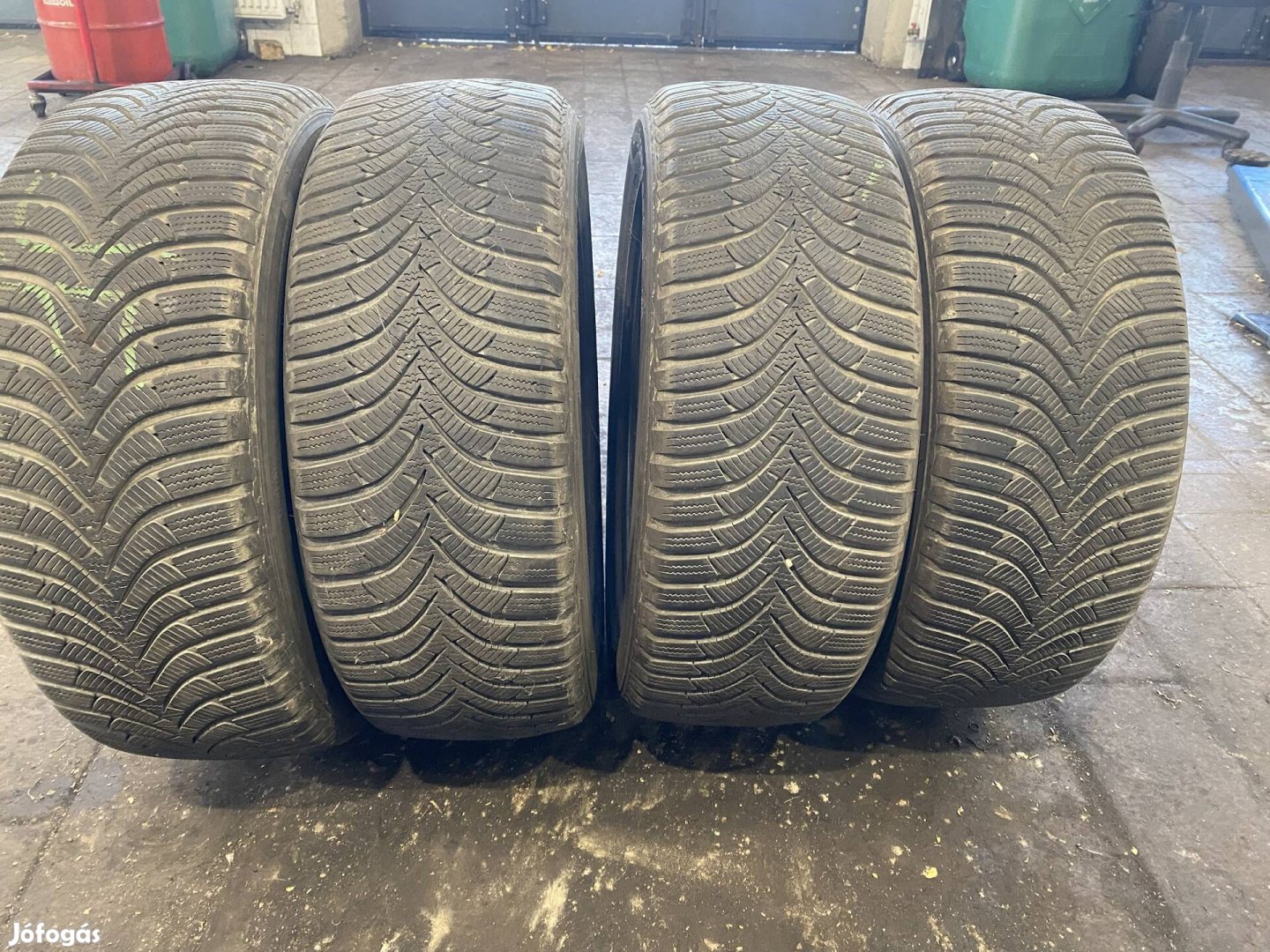 205/55R16 Hankook téligumi 