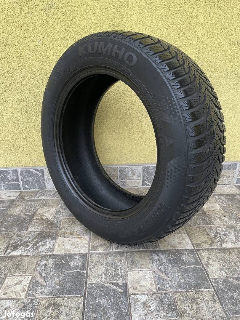 205/55R16 Kumho Wintercraft wp51