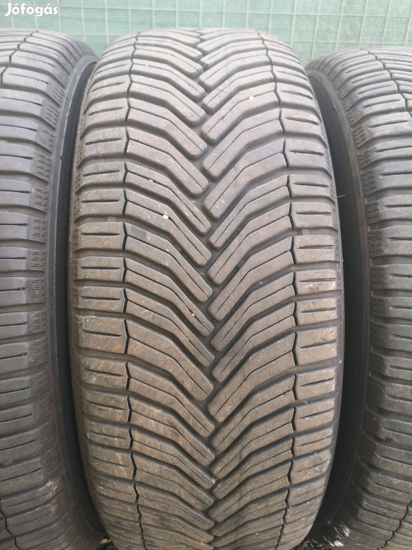 205/55R16 Négyévszakos michelin gumik