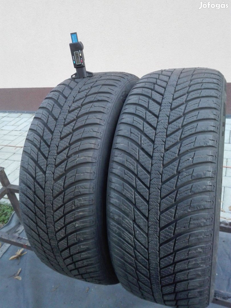 205/55R16 Nexen négyévszakos gumi 2db 205/55 r16