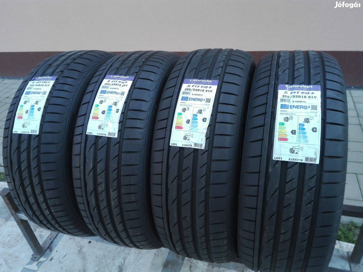 205/55R16 Új Laufenn nyári gumi garnitúra 205/55 r16
