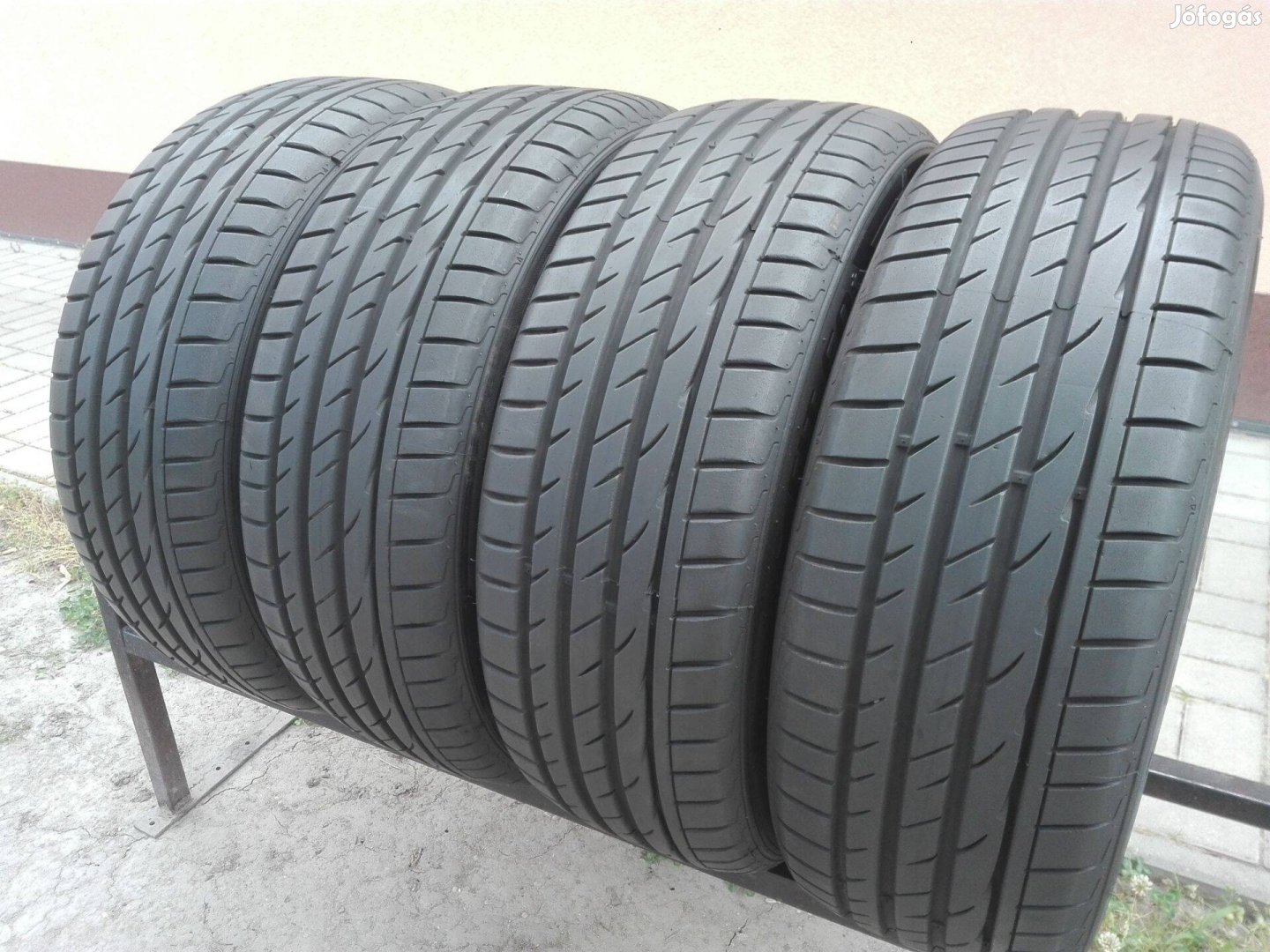 205/55R16 Új Laufenn nyári gumi garnitúra 205/55 r16