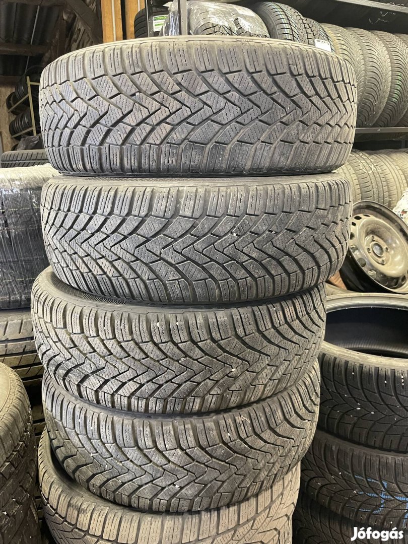 205/55R16 conti téligumik