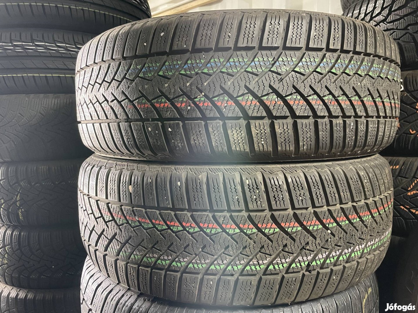 205/55R16 téligumik