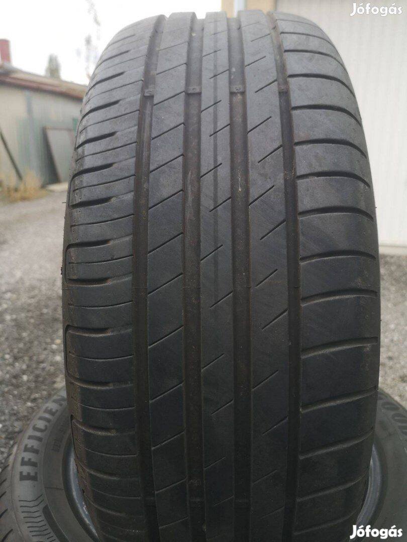 205/55R16 újszerű Goodyear nyárigumik eladók