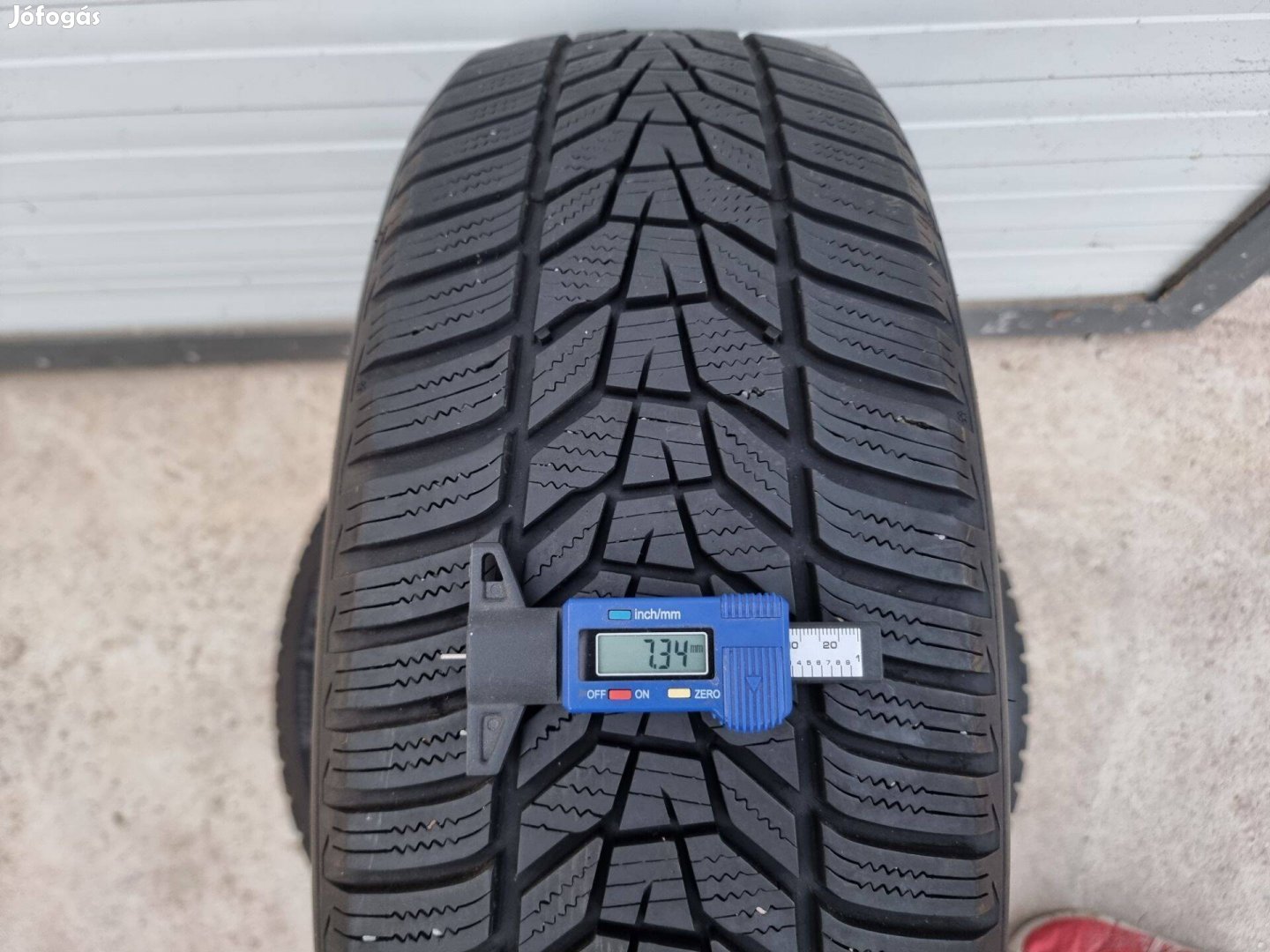 205/55R19 Hankook téli 2db teljesen újszerű állapotban eladó!