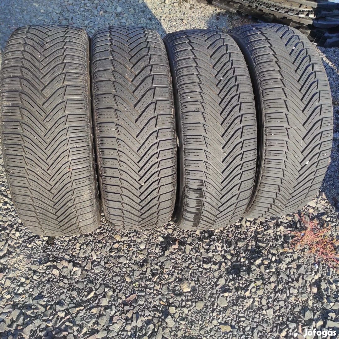 205/55R19 téligumi Michelin Alpin6