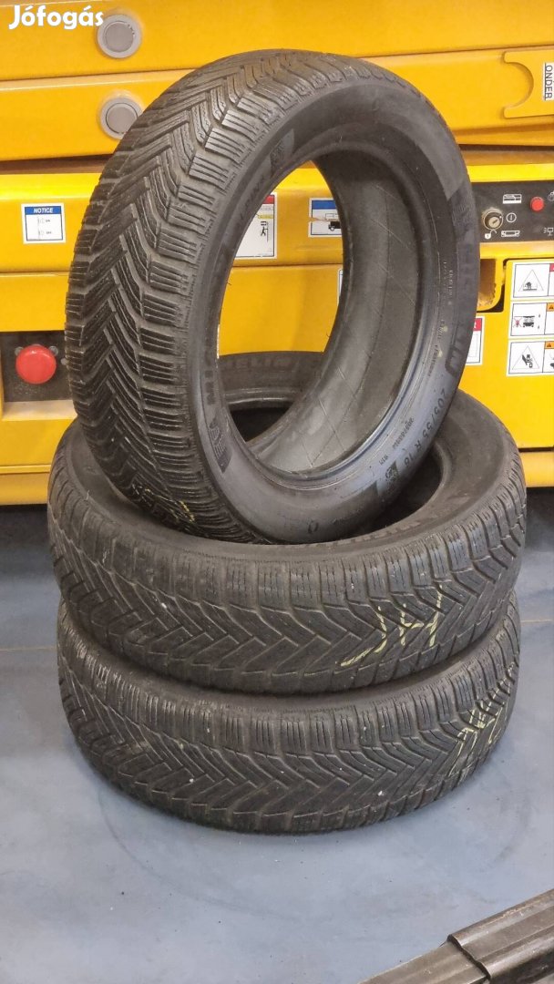 205 55 16 Michelin Alpin 6 (3db téligumi)