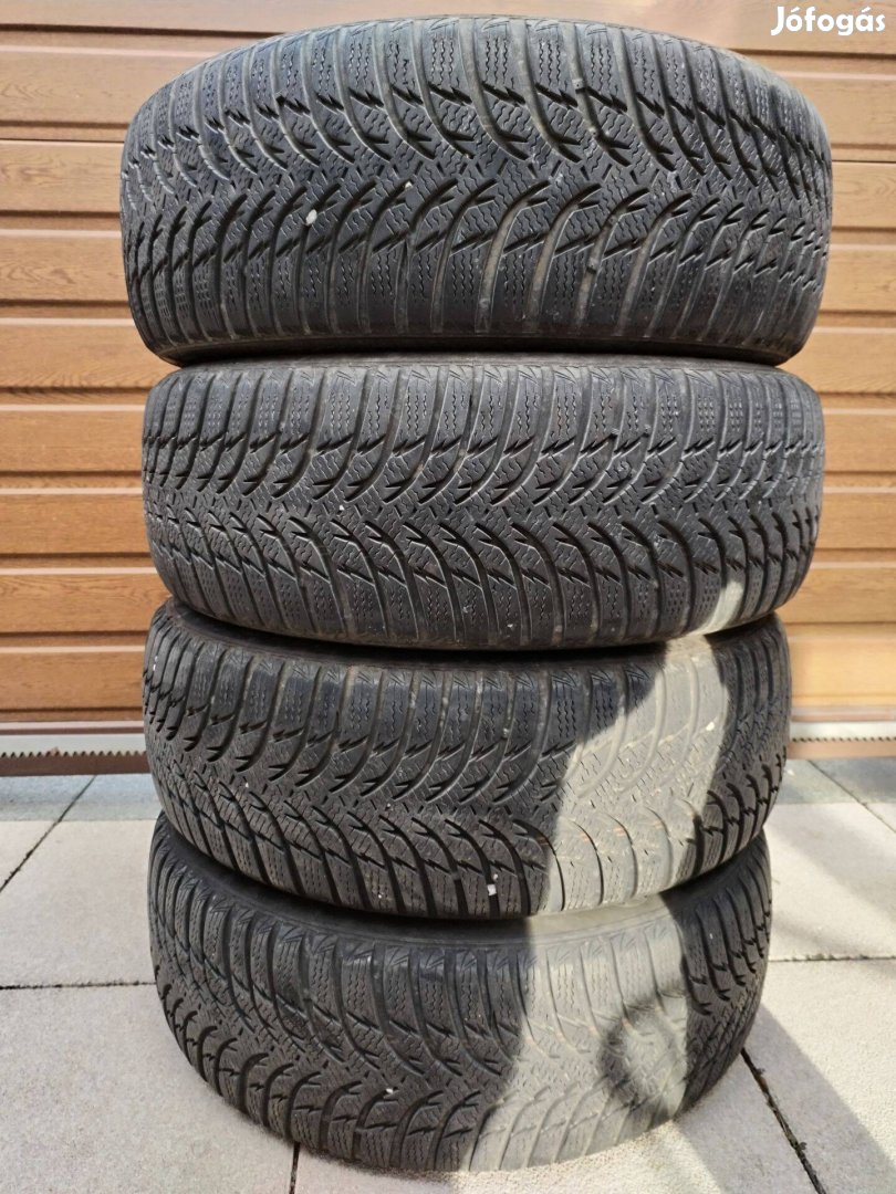 205 55 16 kumho 205/55 R 16 téli gumi garnitura