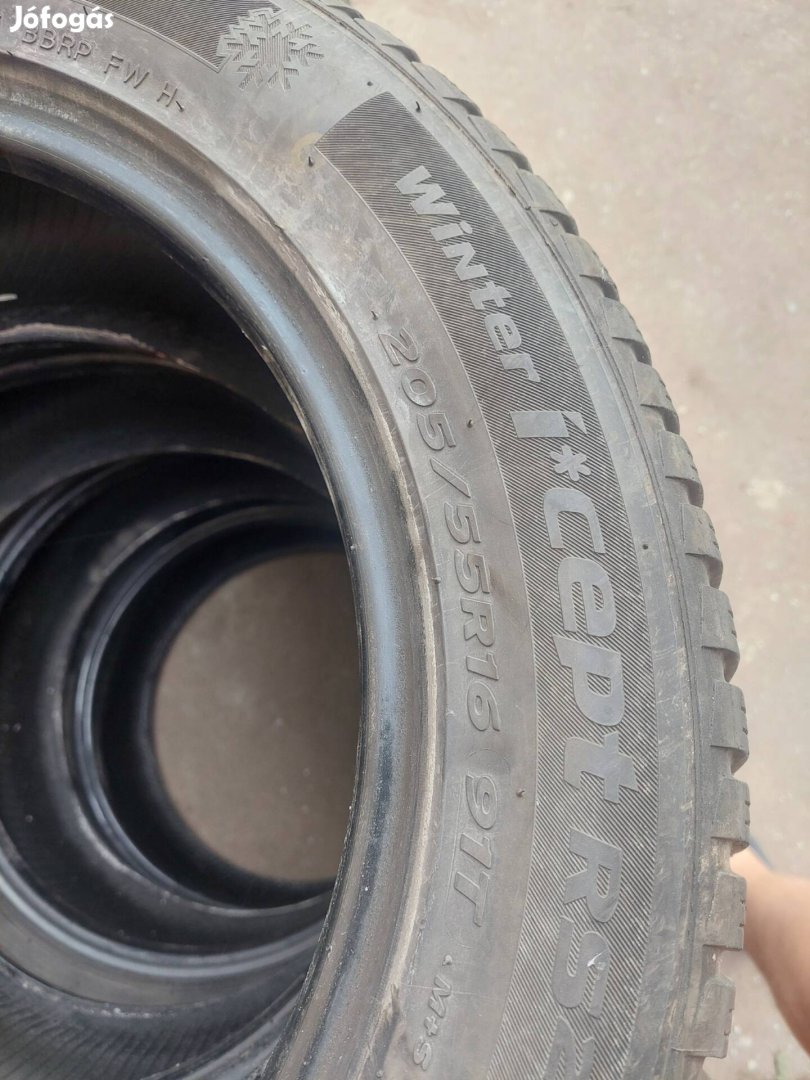 205/55×16 téli gumik