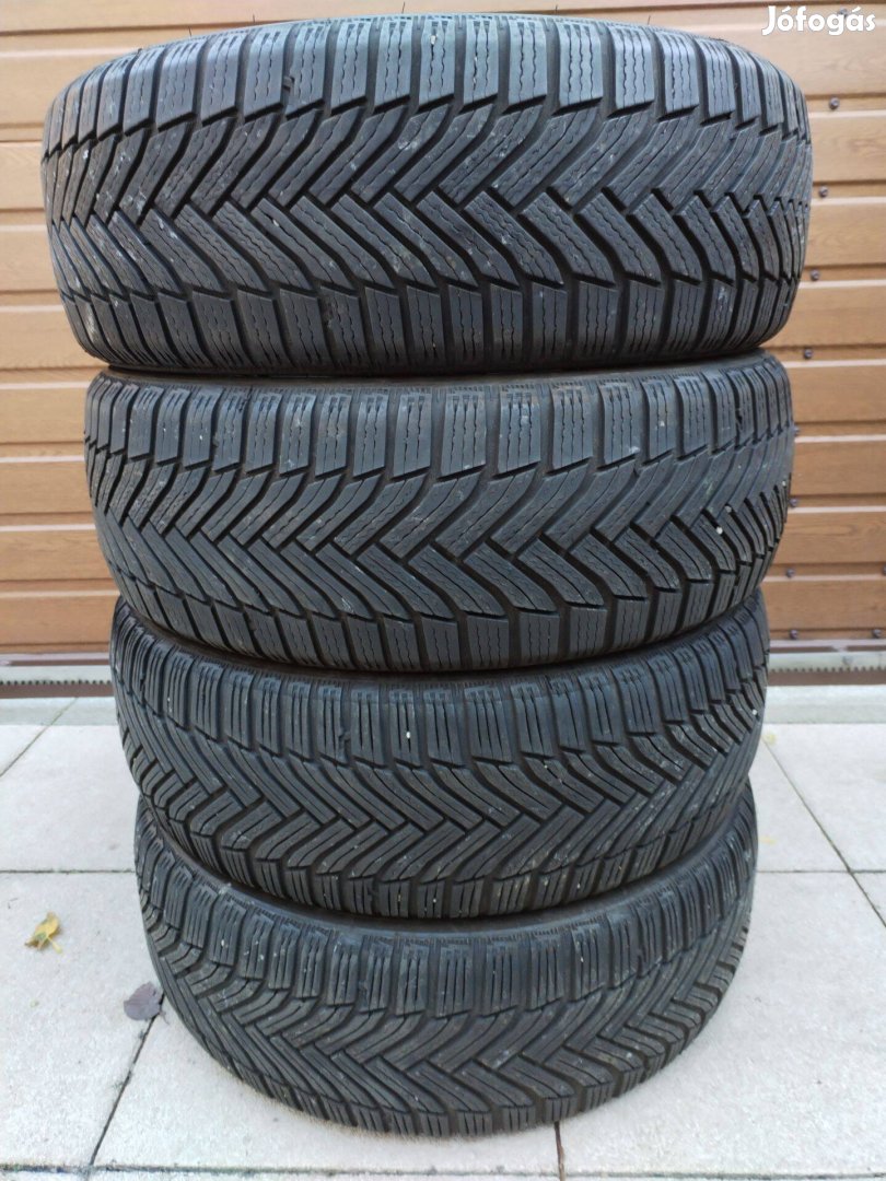 205 55 19 michelin 205/55 R 19 téli gumi garnitura