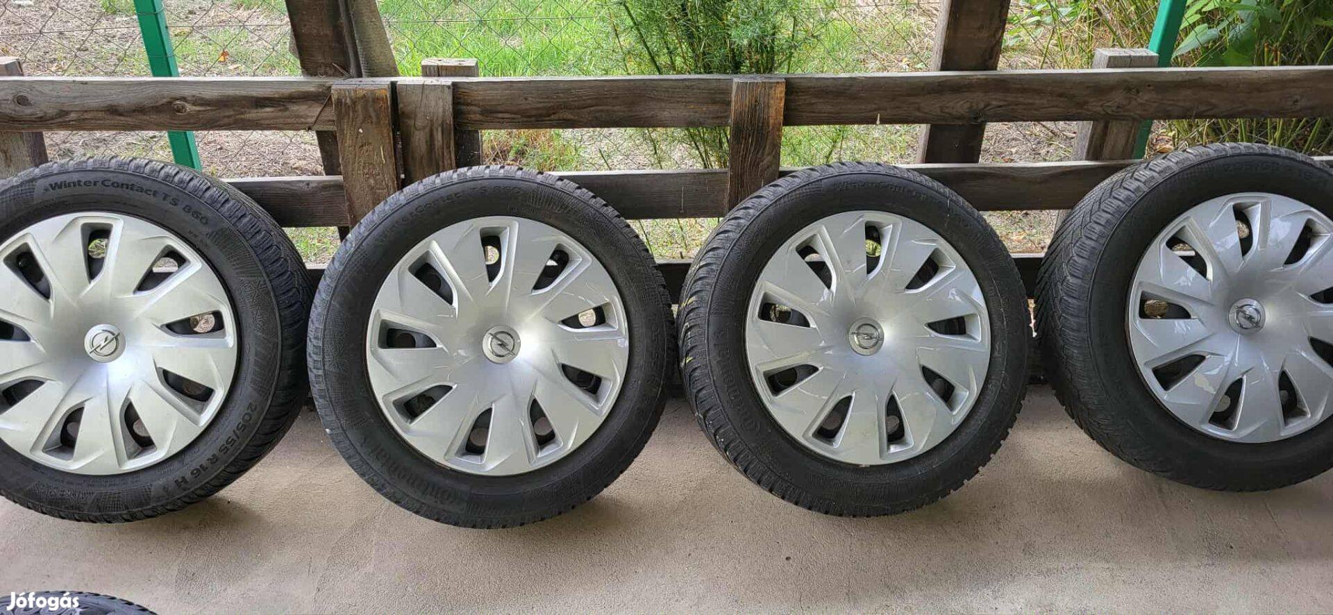 205/55/R16 Continental téli gumi+Opel felni+dísztárcsa
