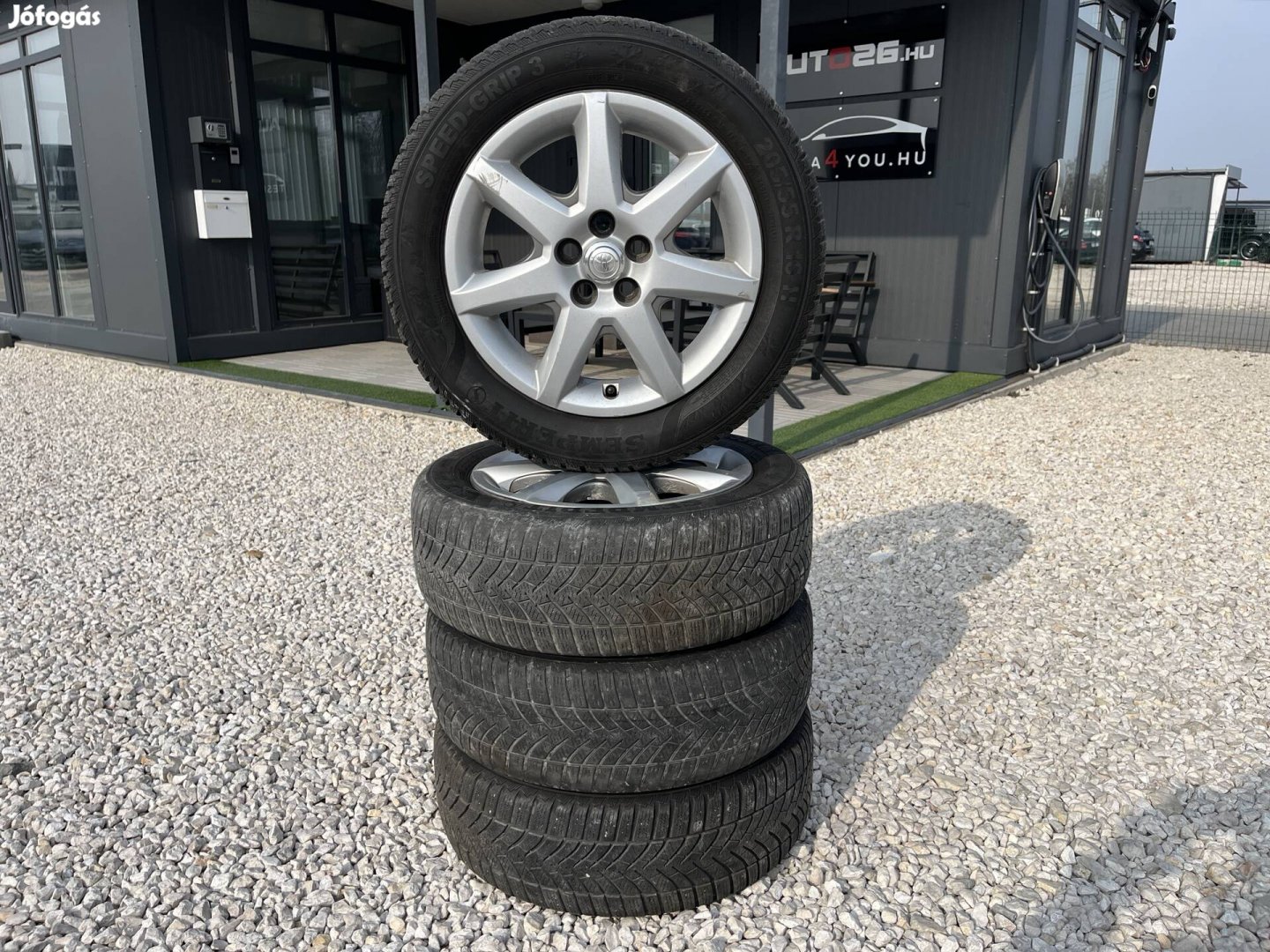 205/55 R16 Dunlop Winter Sport 3D + Toyota Prius II alufelni