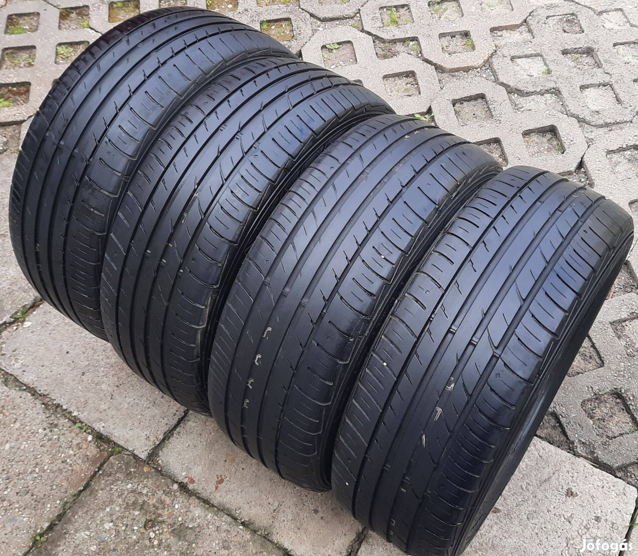 205/55 R16 Falken Nyári gumik