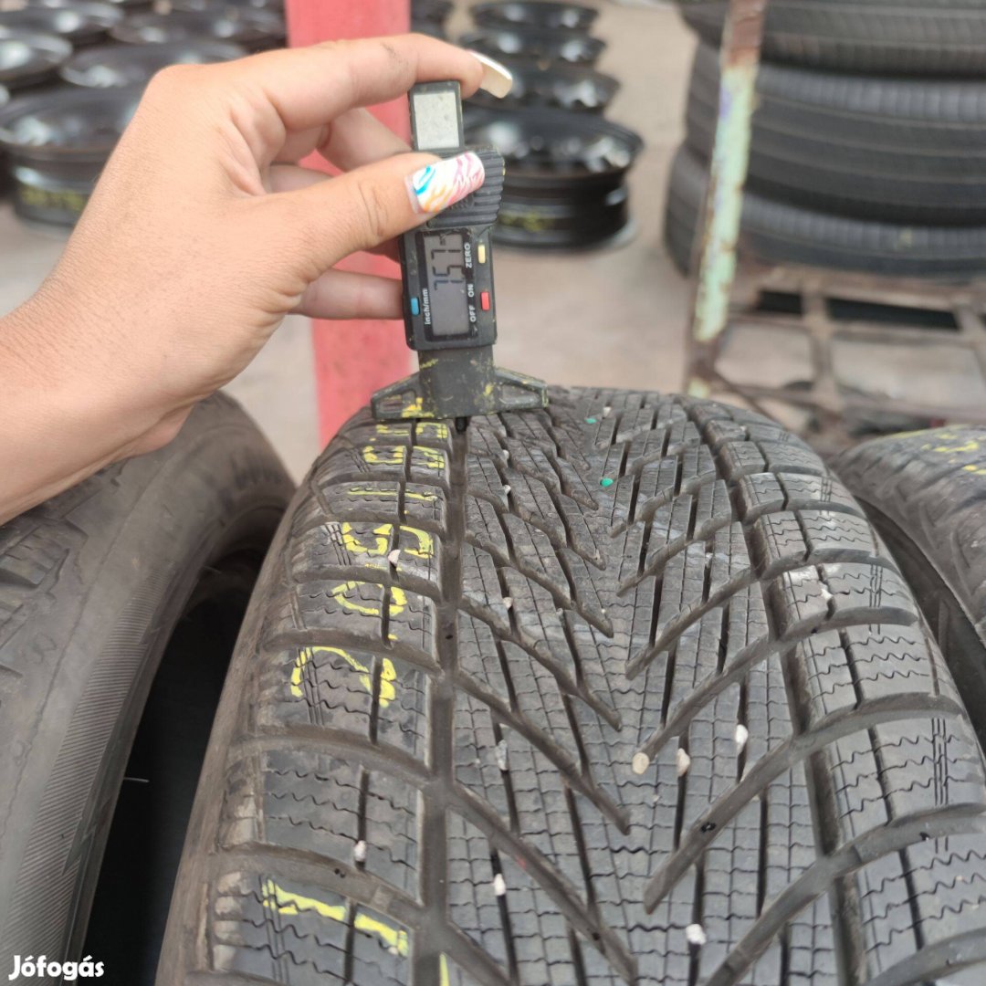 205/55 R16 Goodyear téli gumi 30000ft a 2db/252/