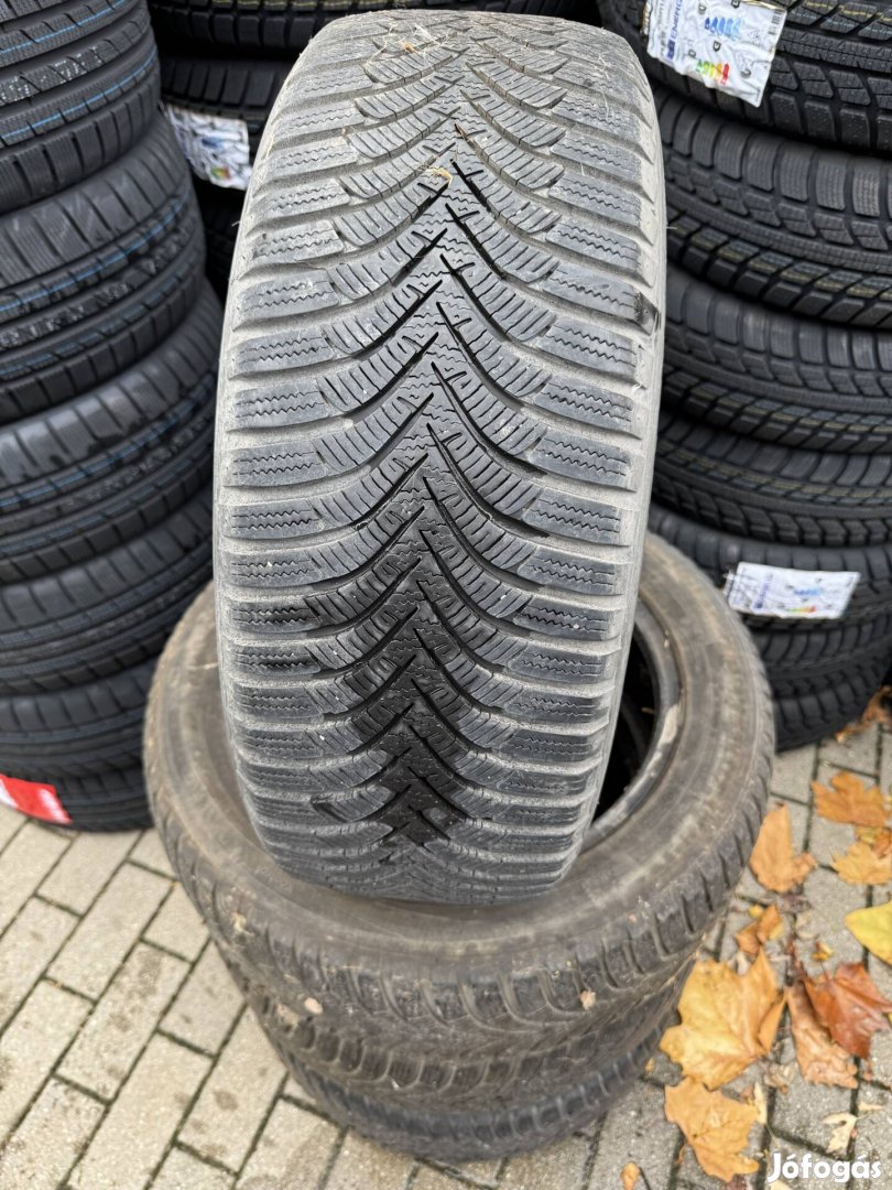 205/55 R16 Hankook használt téli gumi. 