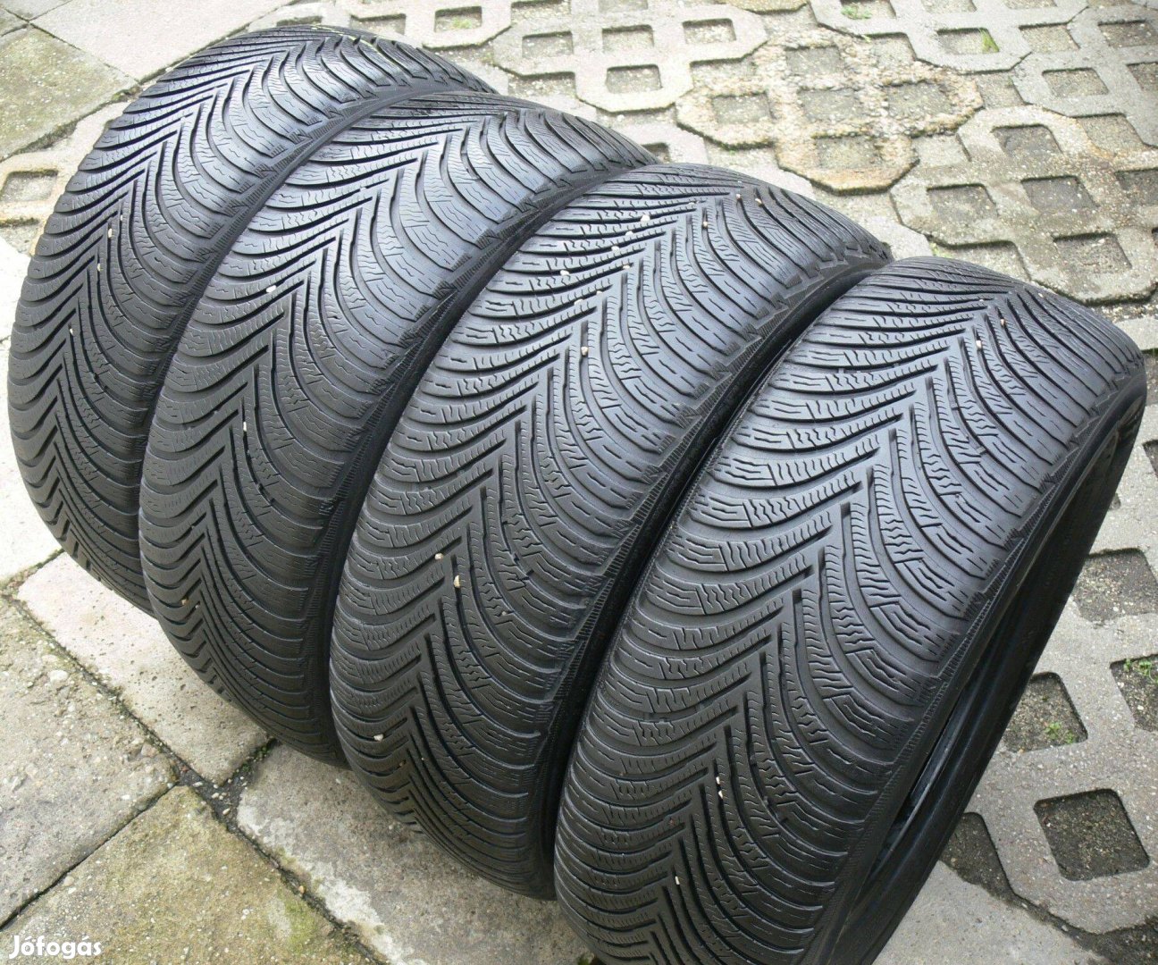 205/55 R16 Michelin Téli gumik