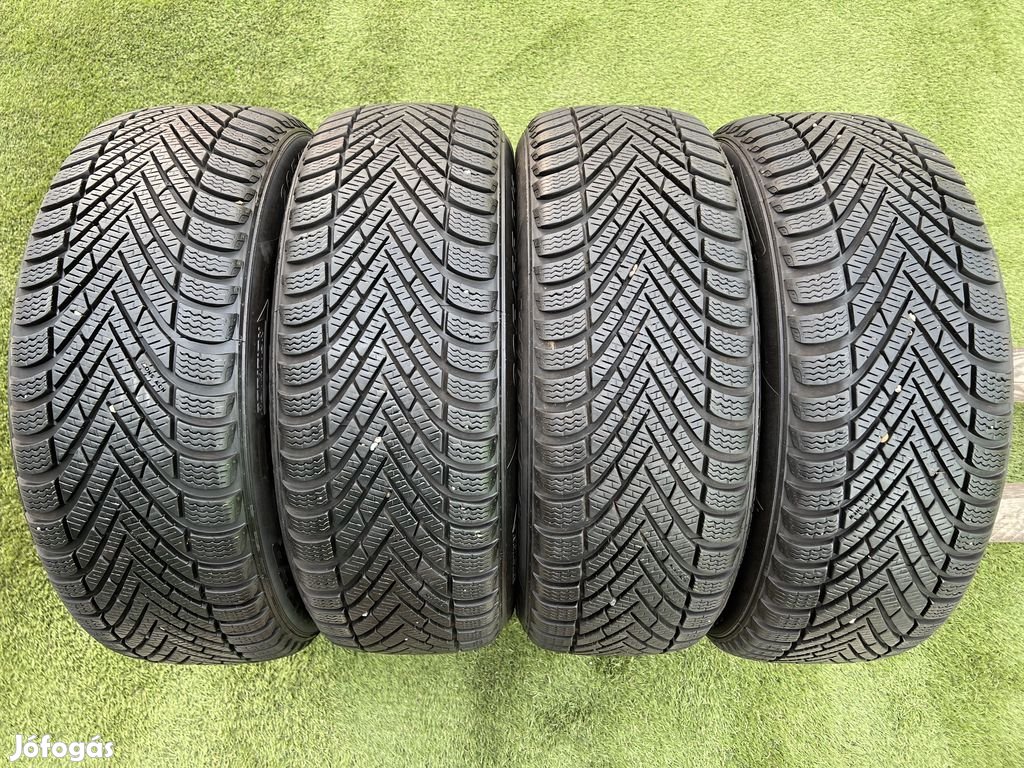 205/55 R16 Pirelli Winter Cinturato téli gumi 7,5mm